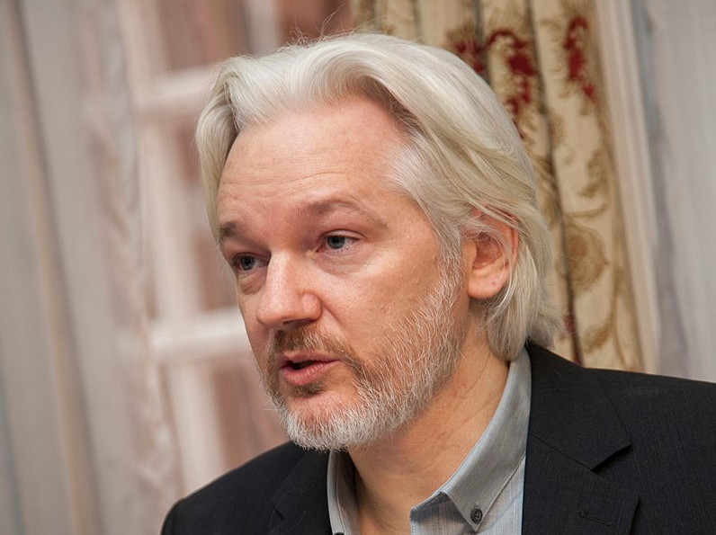 Julian Assance FreeAssange wikileaks freedom