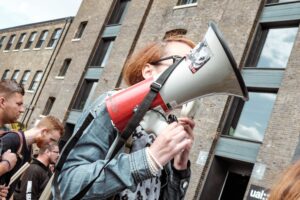 Lanceurs d'alerte association whistleblower whistleblowing